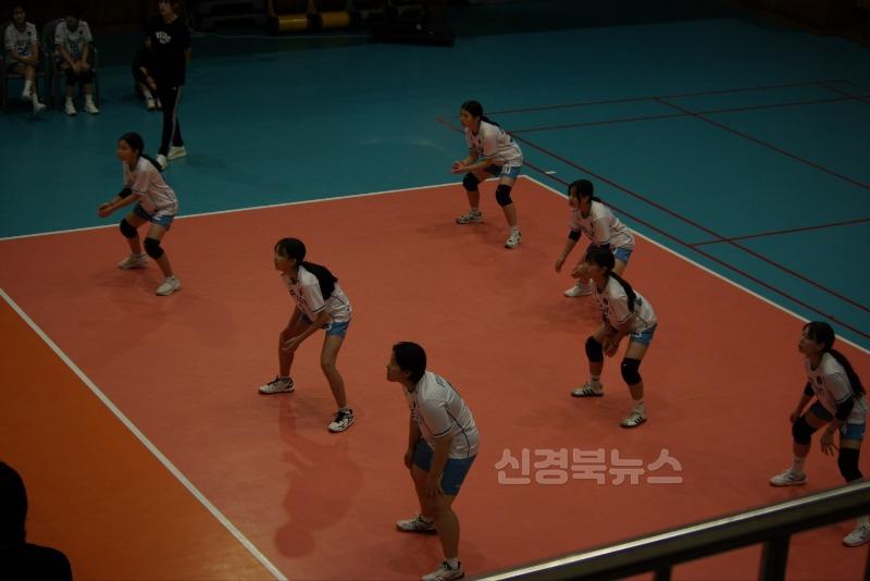 [포항포은중]학교 학교스포츠클럽 우승 사진 (2).jpg