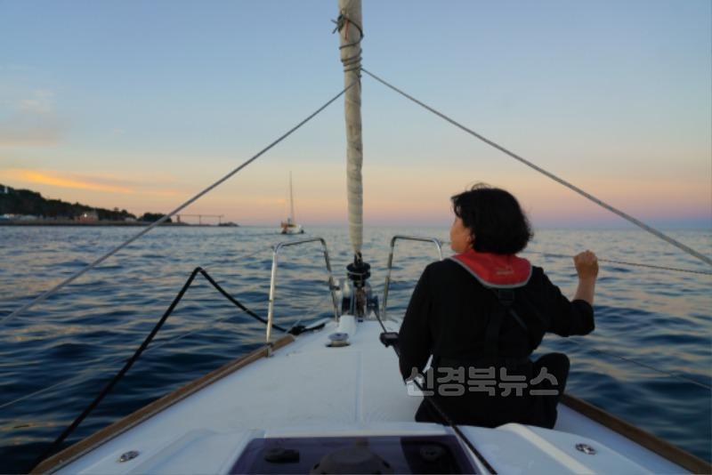 ‘야(夜) 울진’개최, 울진군 밤 관광객 유혹(요트체험).jpg