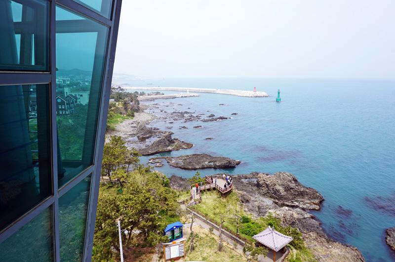 주상절리 파도소리길 전망대에서 내려다본 모습.jpg
