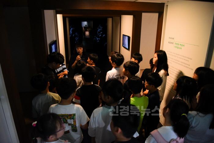 [크기변환]1. 봉화 청량산박물관, 국보순회전 성공적으로 마무리 (2).JPG