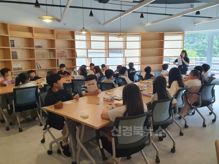 [크기변환]1. 봉화 청량산박물관, 국보순회전 성공적으로 마무리 (3).jpg