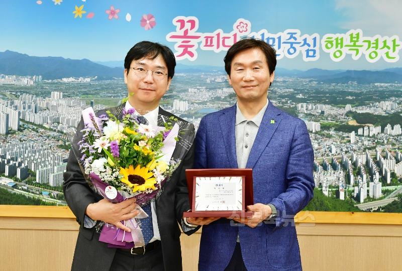 경산시 - 경산시, 전응수 변호사 신규 고문변호사로 위촉.JPG