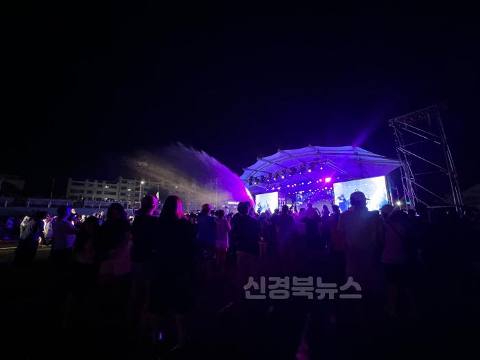 [크기변환]레전드 물벼락쇼 (2).JPG