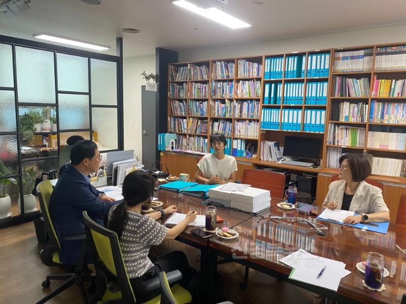 2.경북교육청, 영유아 거점형 돌봄기관 중간 점검 시행(유보통합 기반 거점형 돌봄 기관 운영에 박차를 가하다!)_01.jpeg