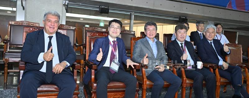 [붙임]_8.4_FC바르셀로나_친선경기_사진_4.jpg