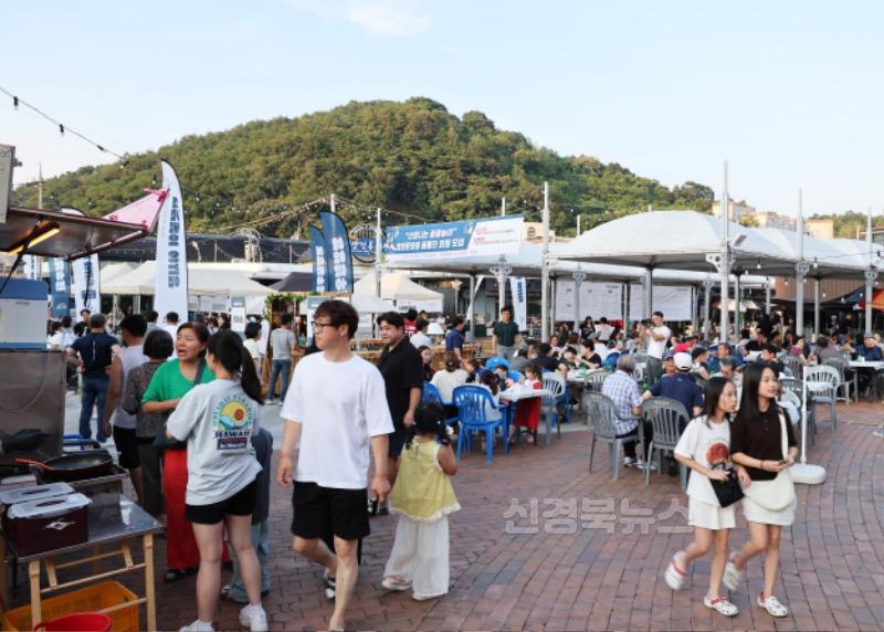 2-3 사진(영양 반딧불이 야시장 개최).jpg