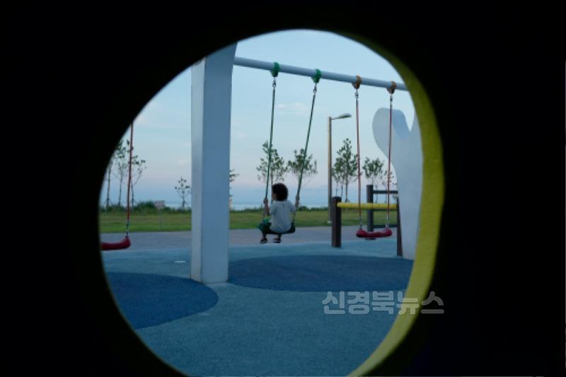 (야(夜) 울진)7월 29일부터 8월 3일까지 진행된 이번 야 울진 프로그램은 가족단위 관광객의 뜨거운 호응 속에 울진의 밤을 뜨겁게 서늘하게 그리고 화려하게 수놓았다.5.JPG