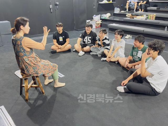 성의중 연극캠프 사진3.jpg