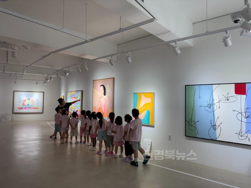 성주군사진(전이수 작가 특별전 '이수생각' 개최).JPG