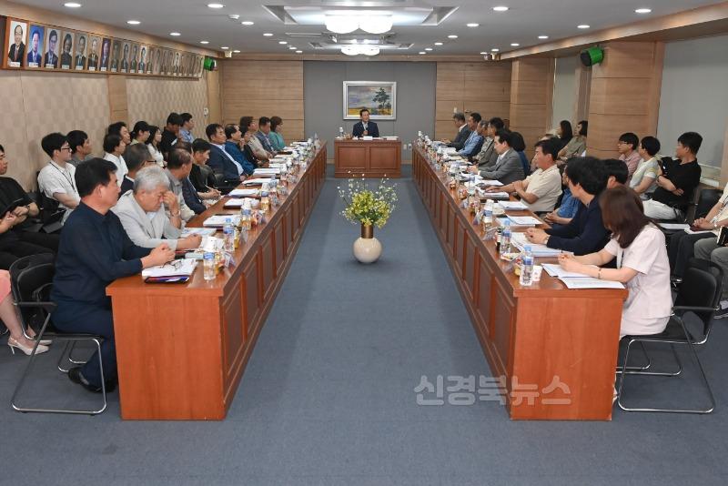 보도자료(250813(건축)대구 남구, 정비사업 활성화를 위한 관내 정비사업 조합장 간담회 개최)2.jpg