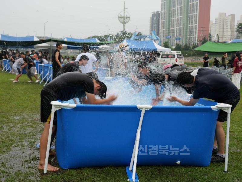 첨벙첨벙.jpg