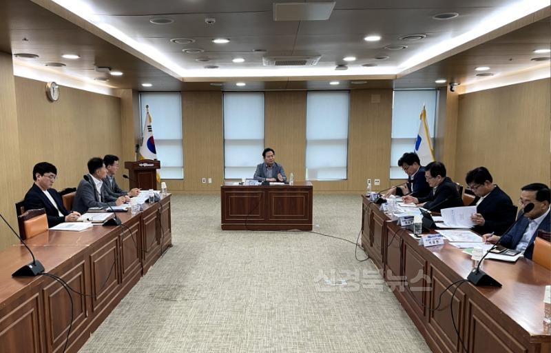 3._영일만_횡단구간_고속도로_조기_추진위한_대책회의.jpeg
