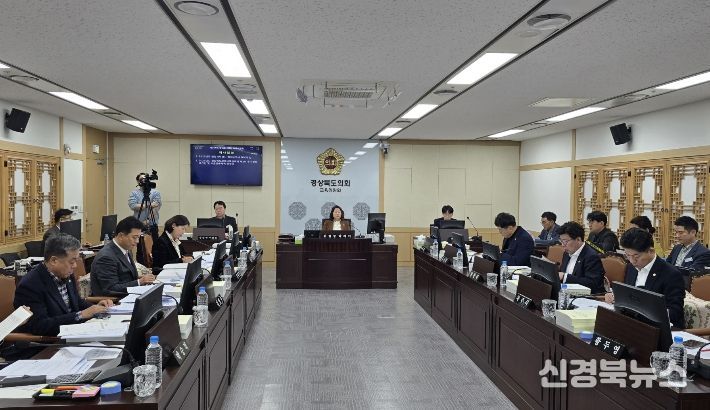 경북도의회 교육위원회, 2025년 제2회 추경예산안 심사 종료
