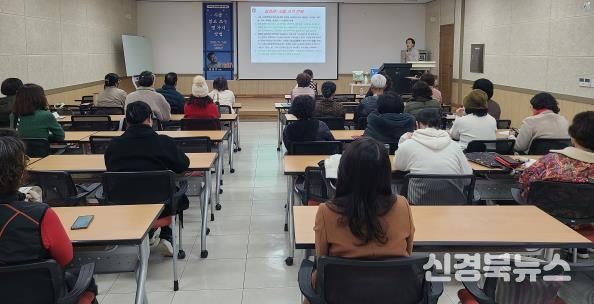 점촌도서관, 2025년 하반기 글사랑문학회 작가 특강