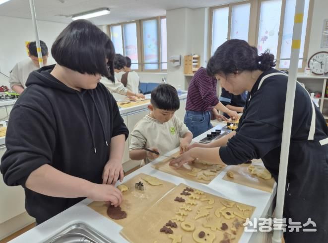 모양쿠키 꾸미기.